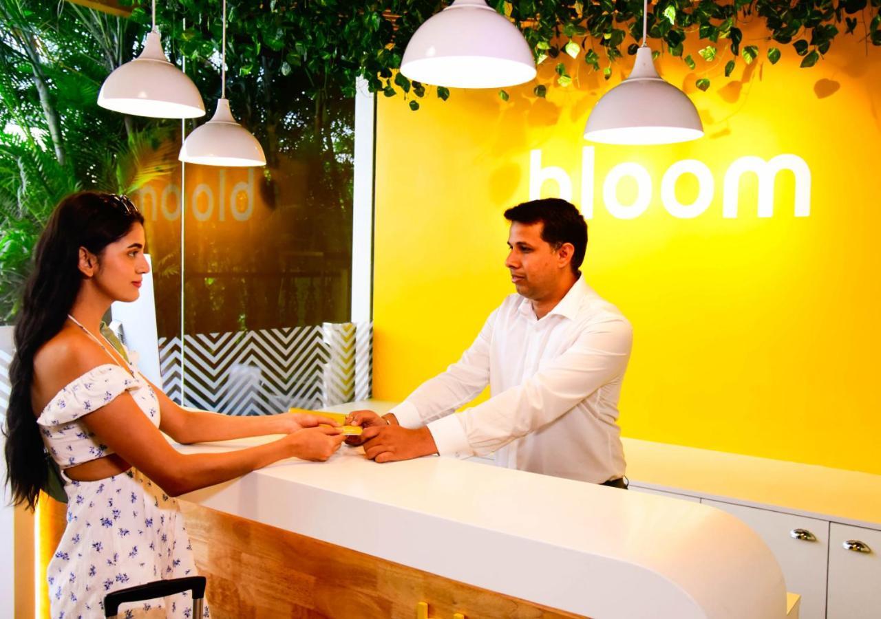 Bloom Hotel - Gachibowli Hyderabad Esterno foto