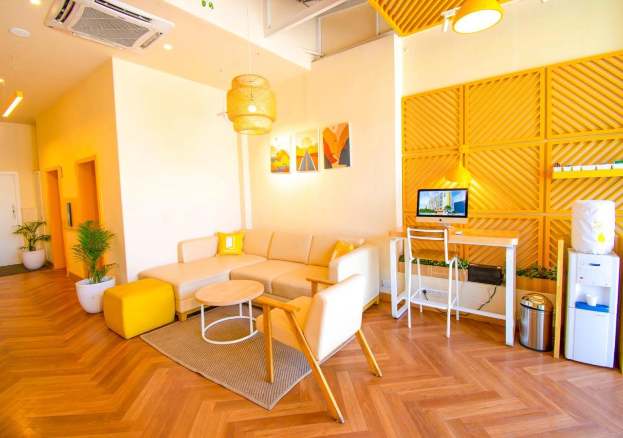 Bloom Hotel - Gachibowli Hyderabad Esterno foto